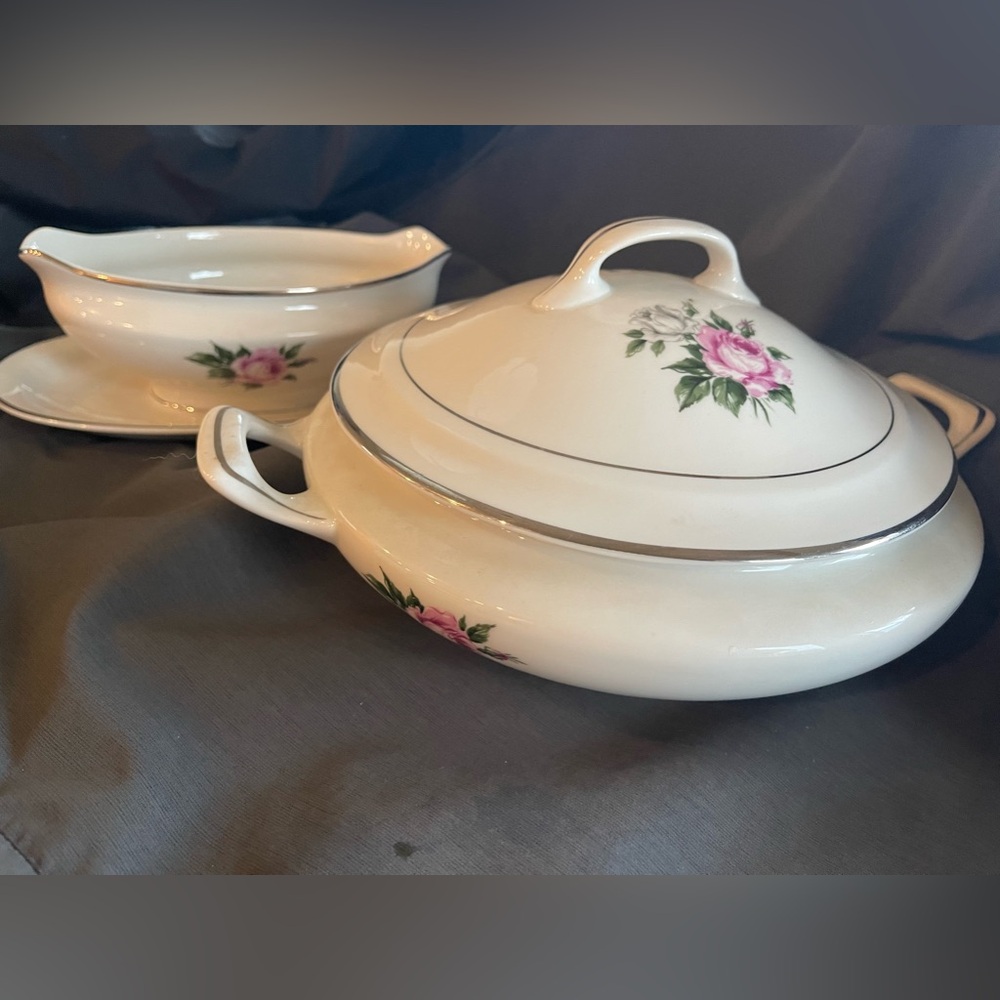 Royal Jackson Fine China Set